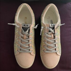 BRAND NEW Mi iM (Miracle Miles) women’s Joan pink rhinestone sneakers size 8